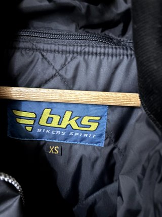 Chaqueta de moto negra BKS
