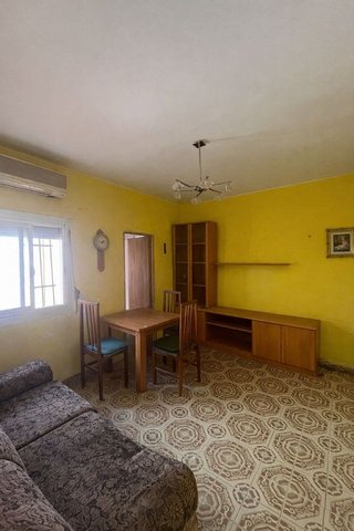Casa adosada en venta en Piedras Redondas – Torrecárdenas en Almería