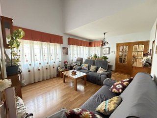 Casa pareada en venta en Velilla de San Antonio