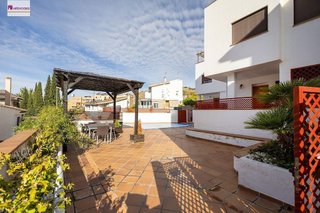 Chalet en venta en Crta. De la Sierra en Granada