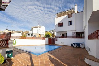 Chalet en venta en Crta. De la Sierra en Granada