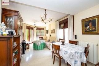 Chalet en venta en Crta. De la Sierra en Granada