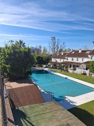 Casa adosada en venta en Torrequebrada en Benalmádena