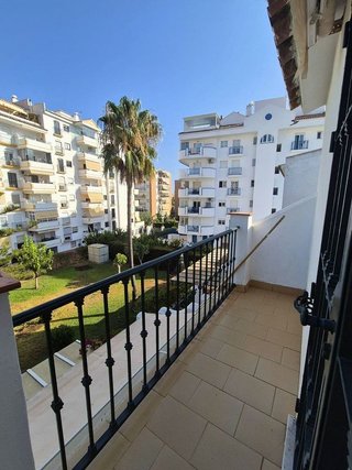 Casa adosada en venta en Los Boliches en Fuengirola