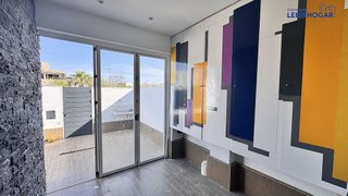 Casa adosada en venta en Lebrija