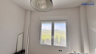 Casa adosada en venta en Lebrija