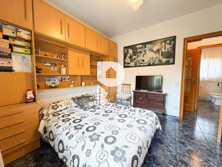 Chalet en venta en Sant Vicenç dels Horts