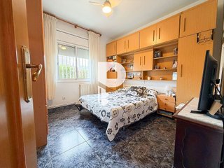 Chalet en venta en Sant Vicenç dels Horts