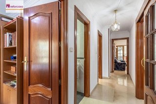 Piso en venta en San Francisco Javier en Granada