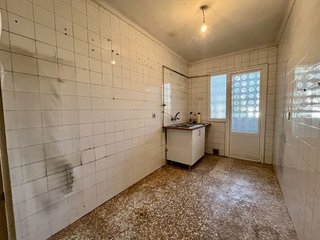Piso en venta en Parque Alcosa - Jardines del Edén en Sevilla