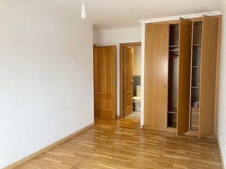 Piso en venta en Cuatro Caminos - Plaza de la Cubela en Coruña (A)