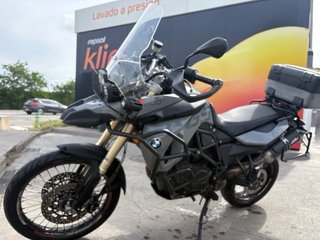 BMW GS 800 muy equipada y cuidada