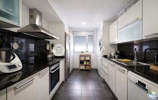 Piso en venta en Els Grecs - Mas Oliva en Roses