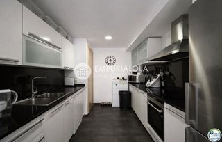Piso en venta en Els Grecs - Mas Oliva en Roses