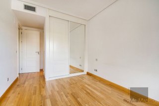 Piso en venta en Las Tablas en Madrid