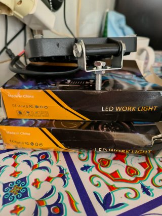 Faro LED Cuadrado Coche