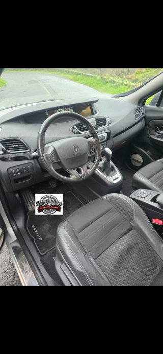 Renault Grand Scenic 2014
