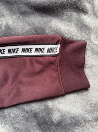 Sudadera Nike con cremallera Talla M