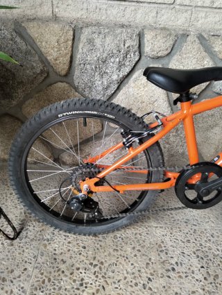 Bici infantil 20 pulgadas, con 6 cambios Shimano
