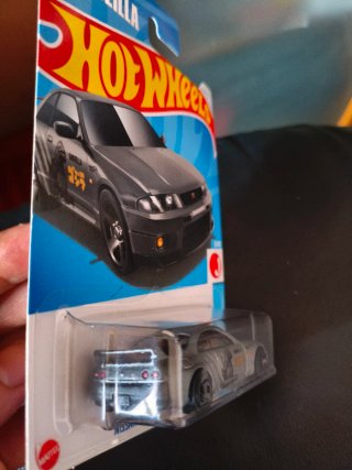Hot Wheels Nissan Skyline GT-R R33