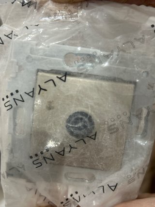Mecanismos eléctricos nuevos marca ALYANS. Interru