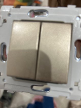Mecanismos eléctricos nuevos marca ALYANS. Interru
