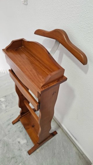 Galán de noche madera maciza con cajón