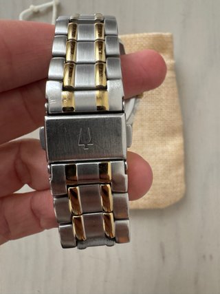 Reloj Bulova Acero y Dorado - Muy poco uso