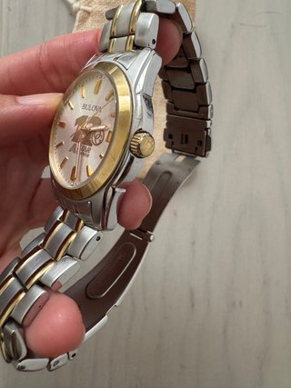 Reloj Bulova Acero y Dorado - Muy poco uso