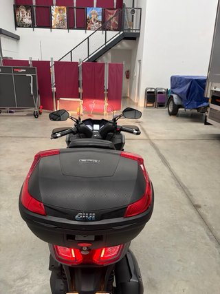 Kymco Super Dink 350 Gris