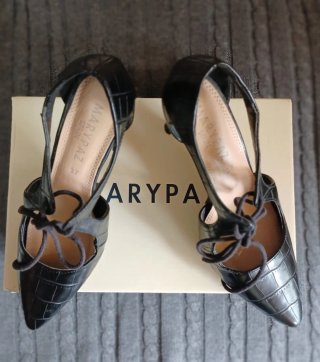 Zapatos de tacón Marypaz negros
