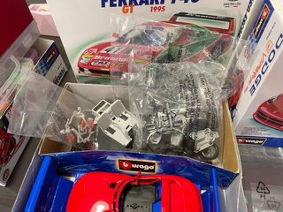 Bburago Dodge Viper RT/10 1992 Kit Metal
