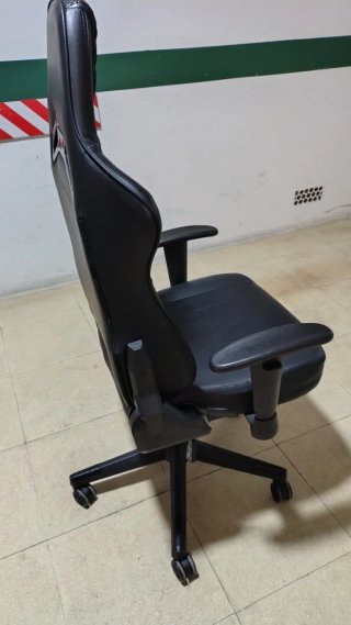 Silla de escritorio negra