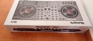 Numark NS4FX Controlador DJ Profesional