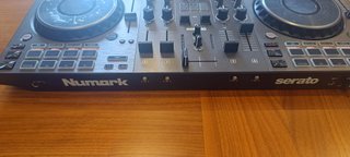 Numark NS4FX Controlador DJ Profesional
