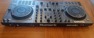 Numark NS4FX Controlador DJ Profesional