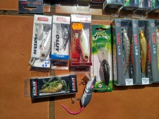 Lotes 20 señuelos de pesca variados