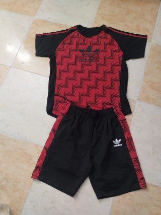 Conjunto Adidas Chandal Negro y Rojo
