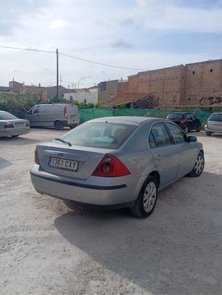 Ford Mondeo 2004