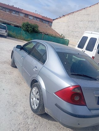 Ford Mondeo 2004