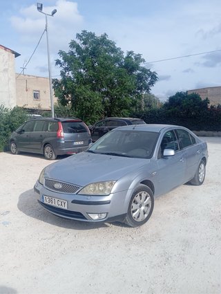 Ford Mondeo 2004