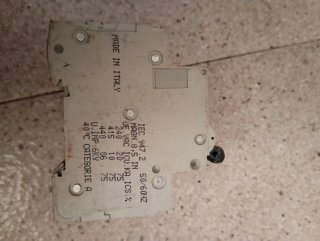 Interruptor Magnetotérmico Merlin Gerin C60N