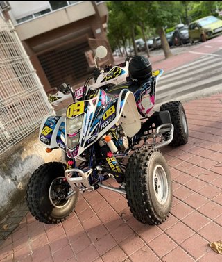 Suzuki LTZ 400  (2006)