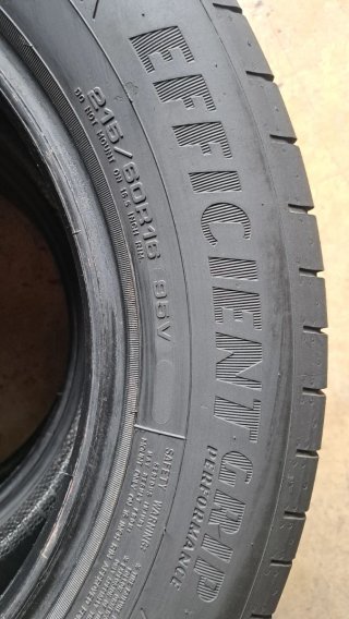 Neumáticos 215 60 16 95V