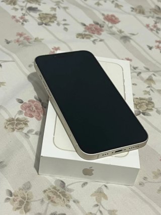 iPhone 13 Blanco 128GB Como Nuevo