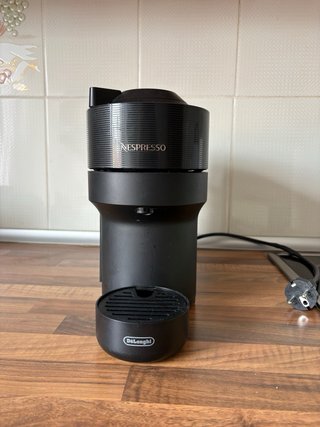 Cafetera Nespresso + Cápsulas