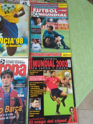 Lote 11 antiguas revistas futbol año 90 y 2000