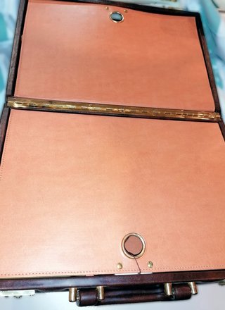 Maletín médico (Cabás) de estilo clásico marrón