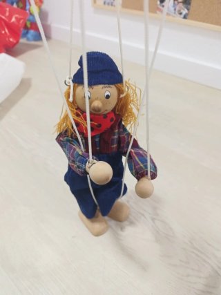 3 Marionetas de madera artesanales