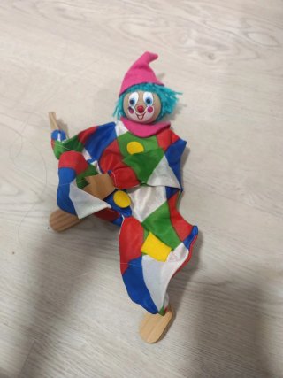 3 Marionetas de madera artesanales
